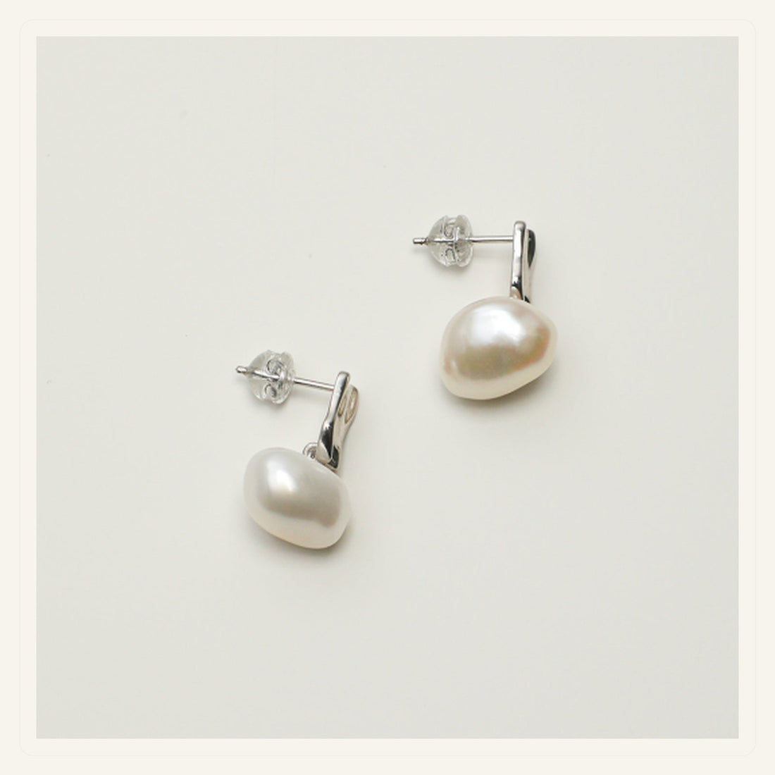 Moonlit baroque pearl earrings for the baroque pearl jewellery guide