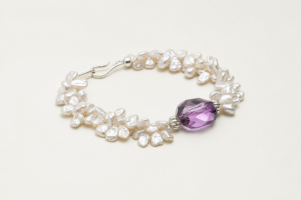 Amethyst & Baroque Pearl Bracelet alternate angle showing overall construction