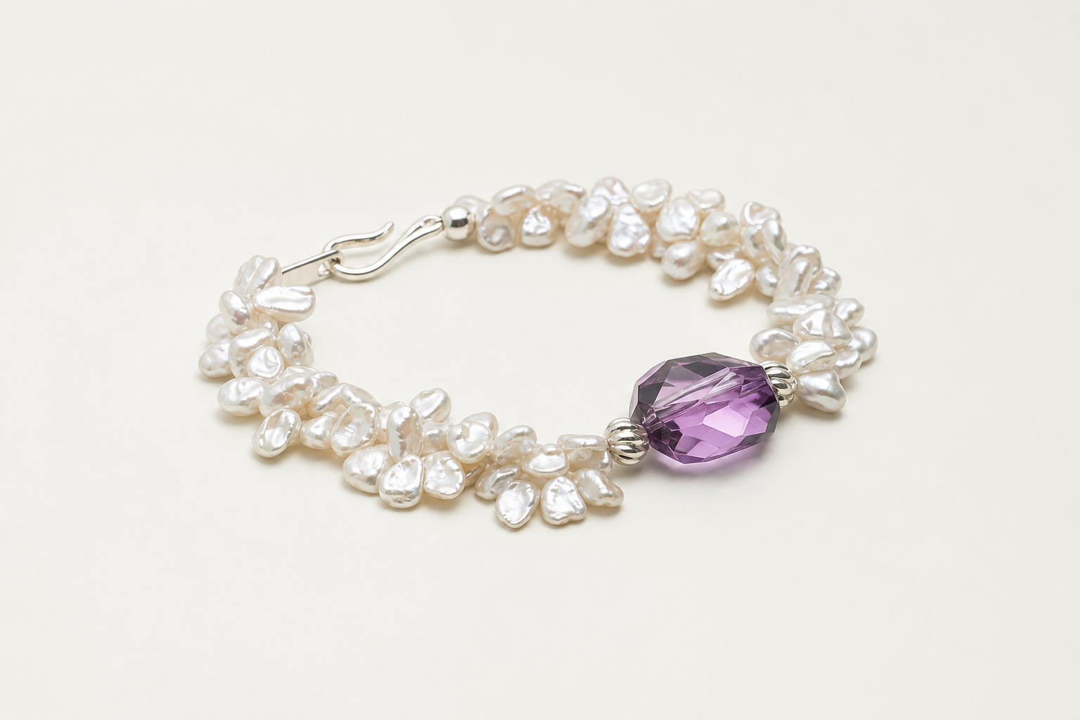 Amethyst & Baroque Pearl Bracelet alternate angle showing overall construction
