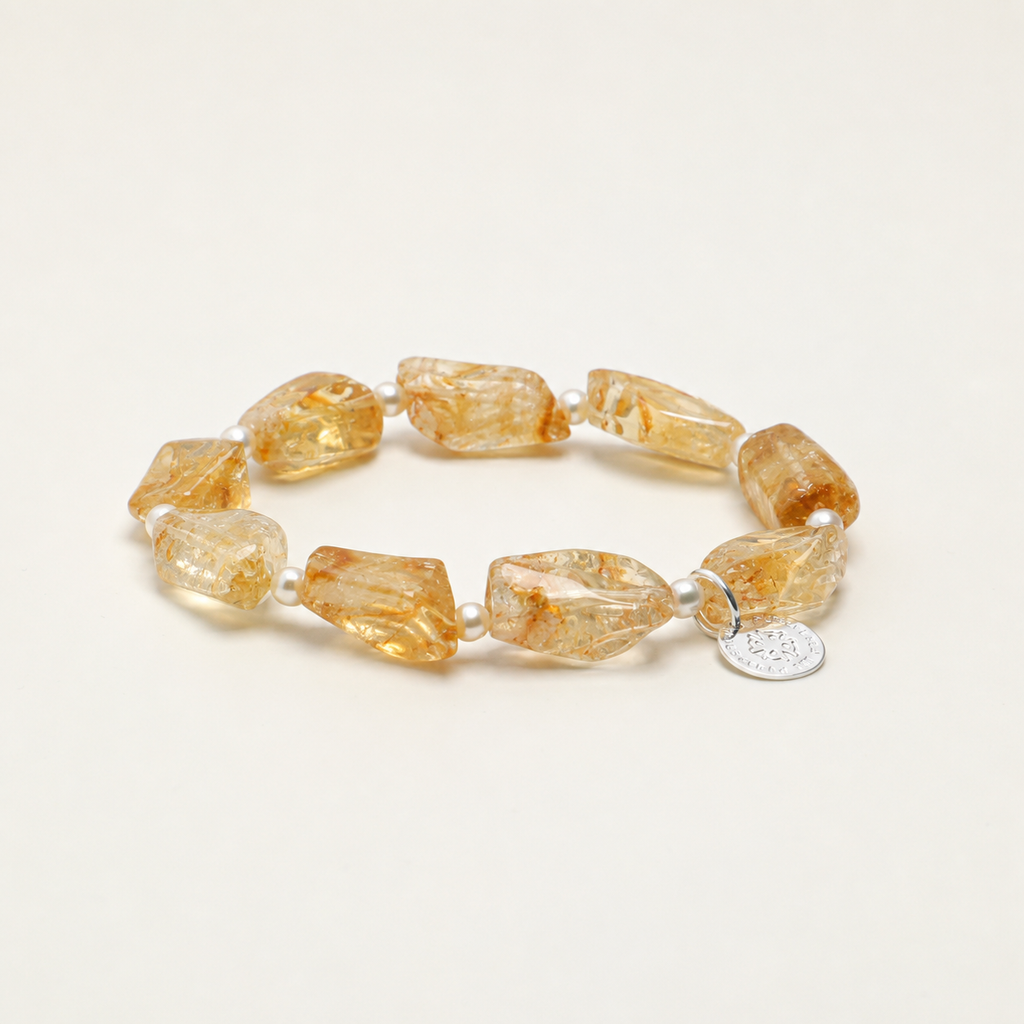 Citrine & Freshwater Pearl Bracelet alternate angle showing overall construction
