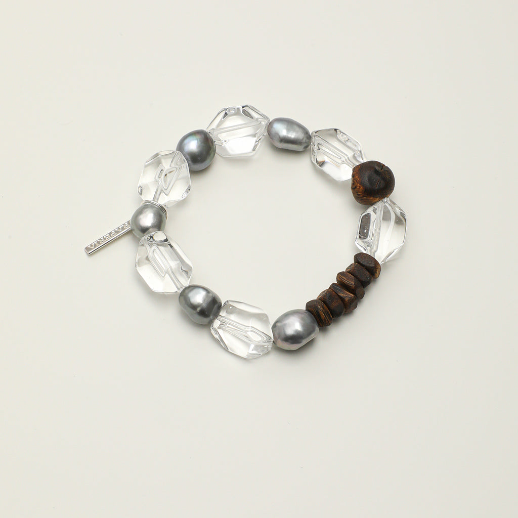 Clear Quartz, Agarwood & Baroque Pearl Bracelet main product image